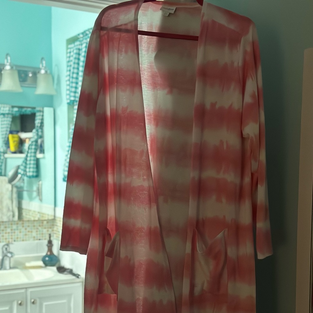 GENTLY LOVED LULAROE SHEER PINK AND GREY COVER UP
